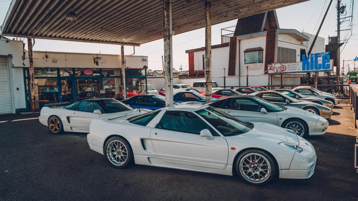 Garage Kite in Japan specializes in Honda NSX sports cars