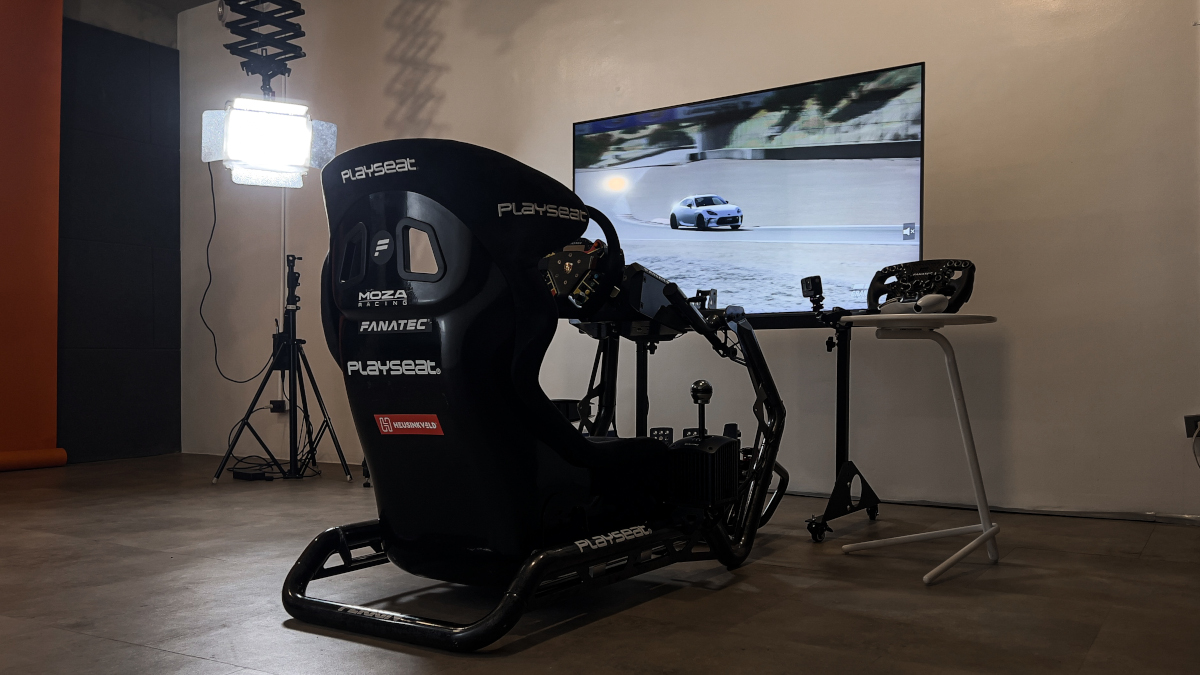 Apex Racing shows off its most enticing sim racing rig