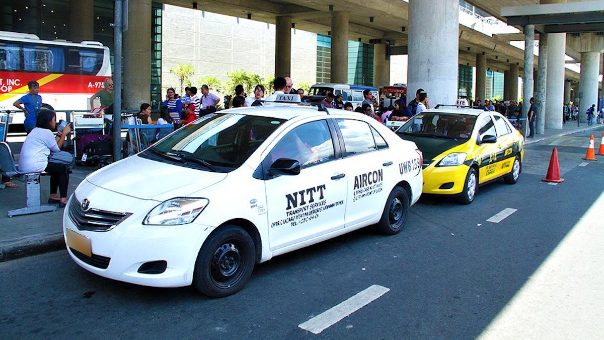 How to avoid airport taxi scams in the Philippines