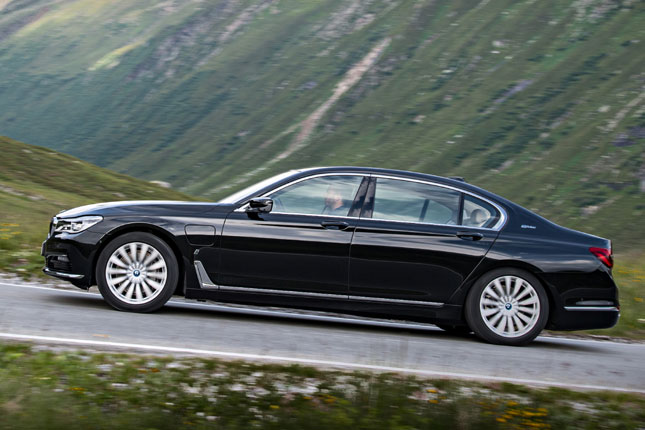 BMW 7-Series hybrid
