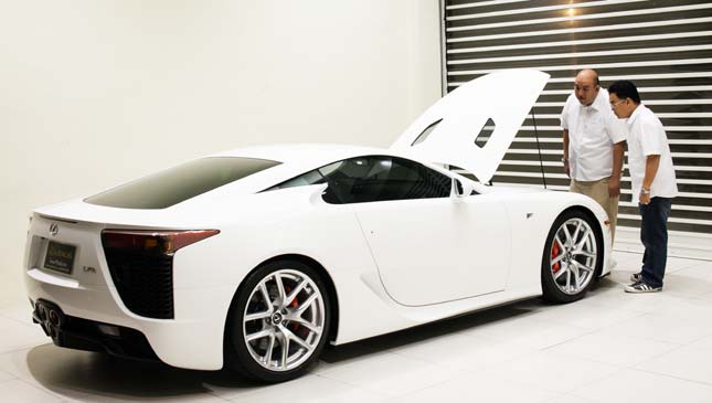 Taking care of the Lexus LFA