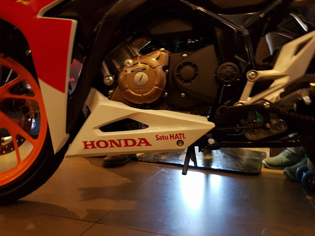 Honda CBR150R