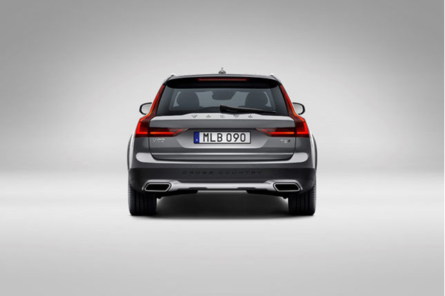 Volvo V90 Cross Country