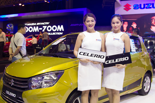 PIMS 2016 booth babes