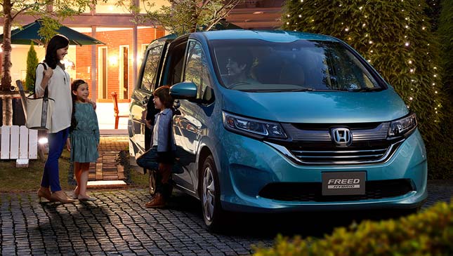 Honda Freed minivan
