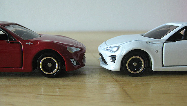 Refreshed Toyota 86 Tomica scale model