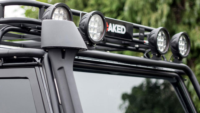 Land Rover Defender Spectre Edition