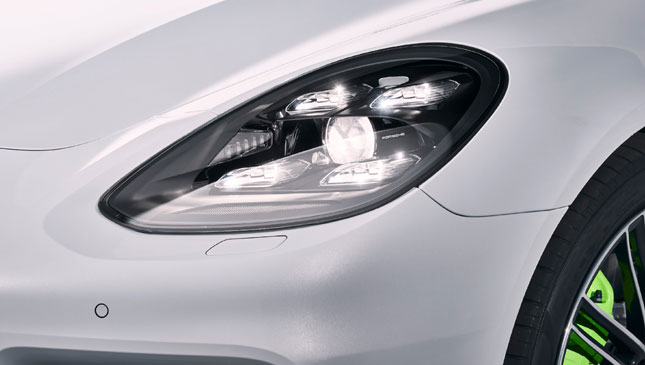 Porsche unveils Panamera 4 E-Hybrid, 911 GT3 Cup