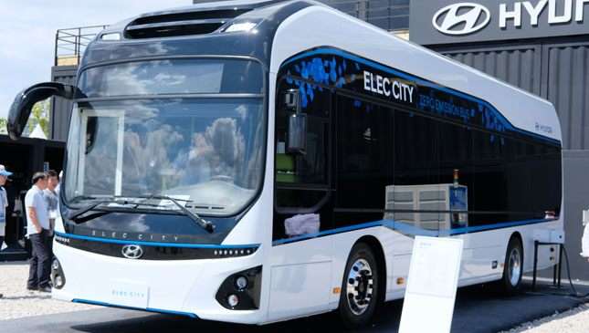 Hyundai buses and trucks