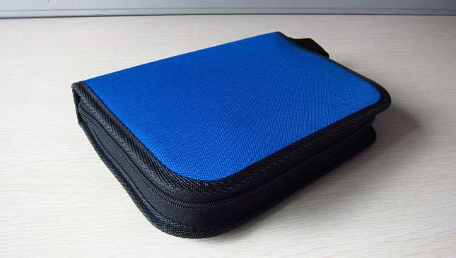 Power bank for jumpstarting cars