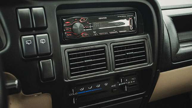 Isuzu Crosswind, Mitsubishi Adventure