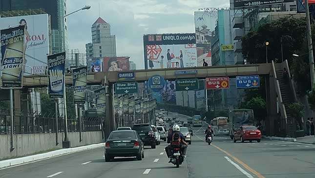 motorcycle lane,EDSA
