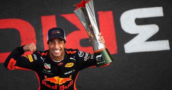 Daniel Ricciardo won the Chinese GP in nail-biting fashion