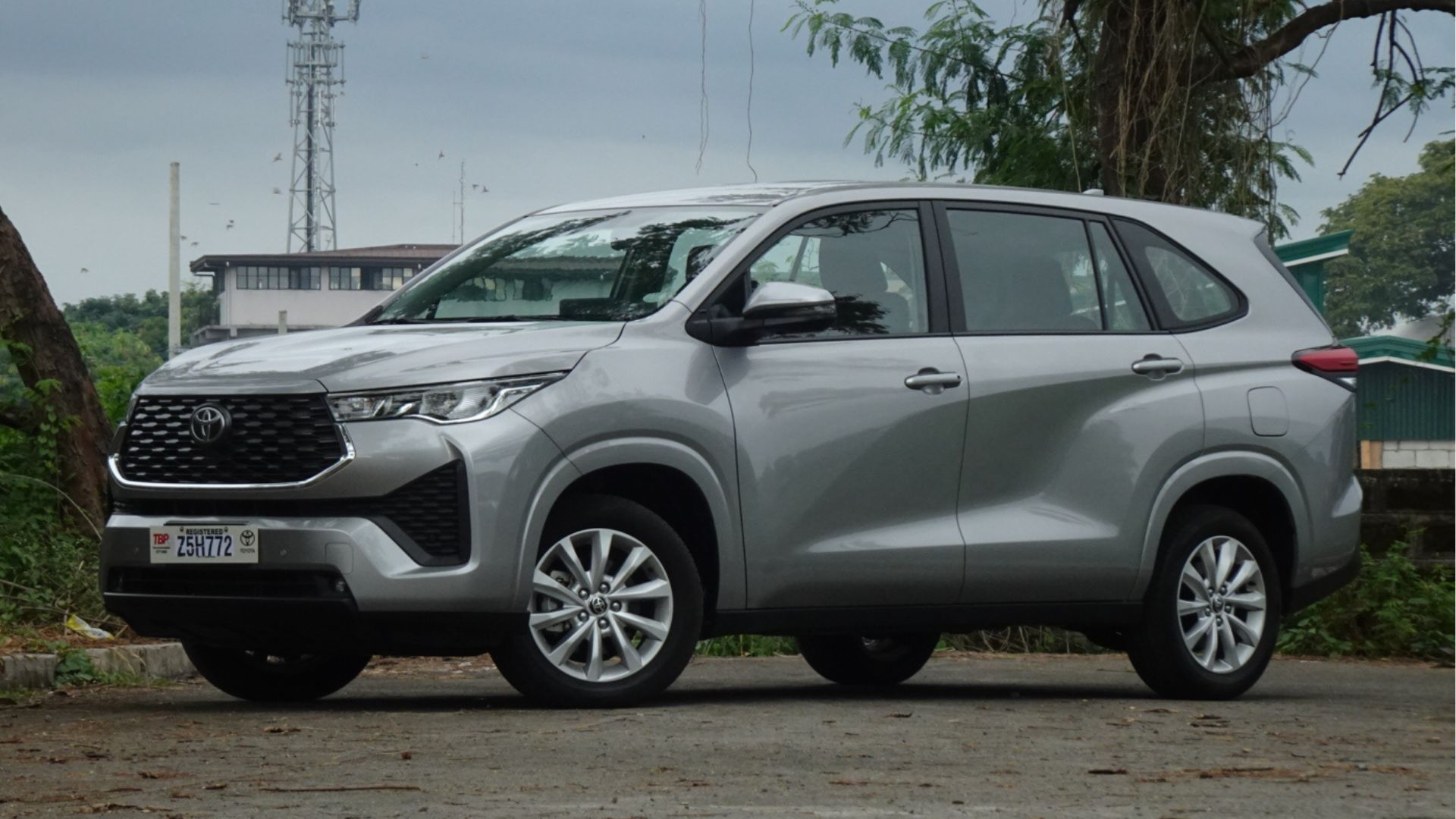 Toyota Zenix 2.0 V 2024: Review, Price, Photos, Specs