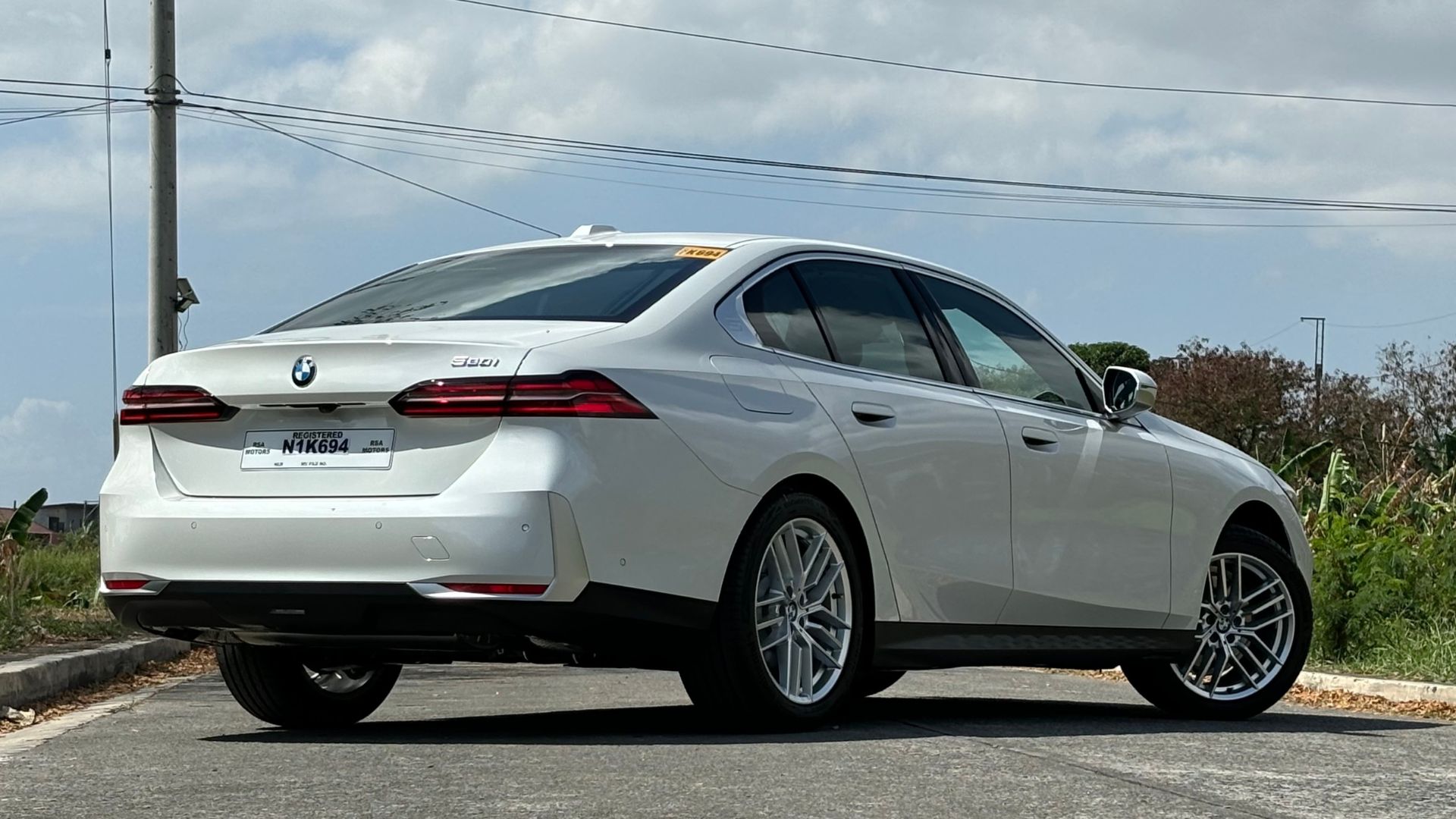 2024 BMW 520i Philippines Review, specs, prices