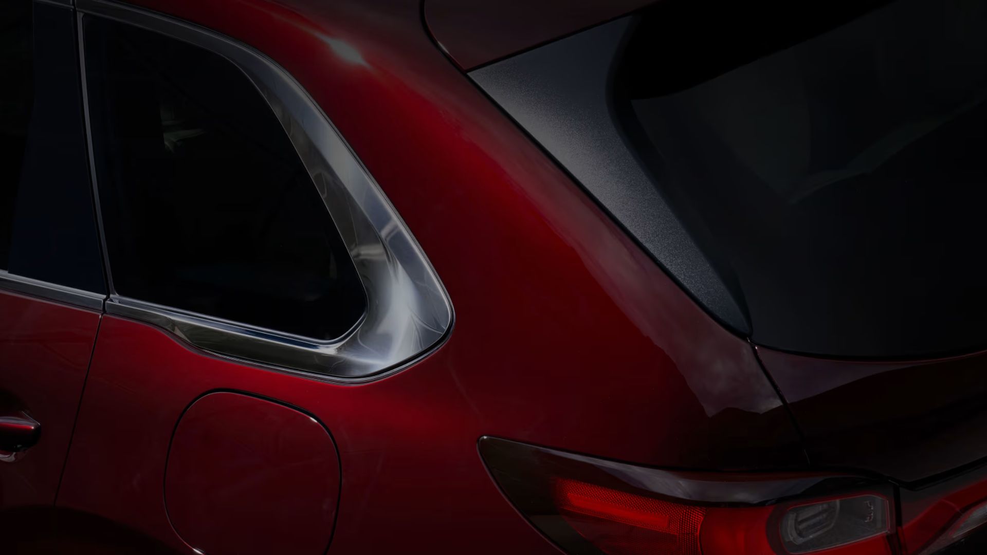 2025 Mazda CX-80 teased for the first time