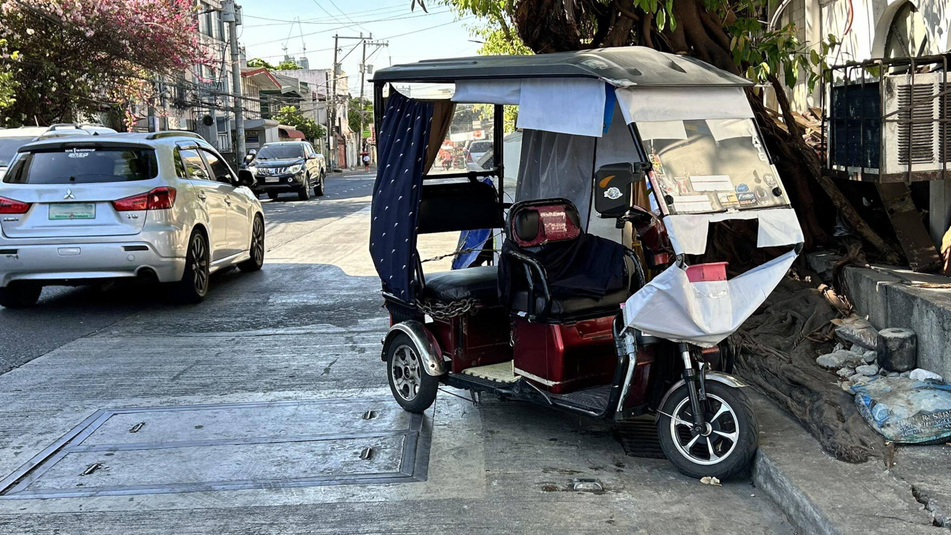 Image of an electric tricycle (e-trike) in Metro Manila, Philippines