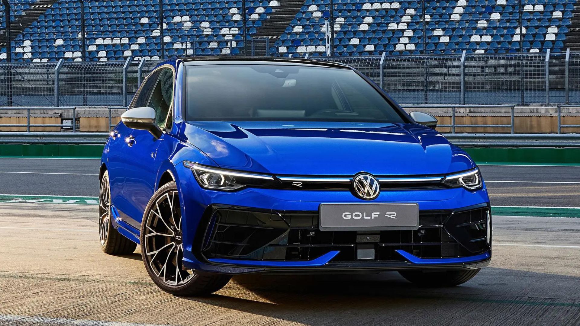 2025 Volkswagen Golf R packs more power, tech than ever