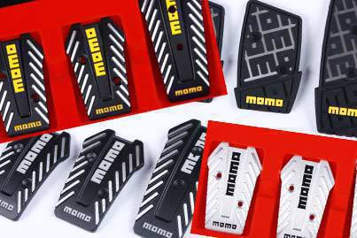 MOMO_Pedals.jpg