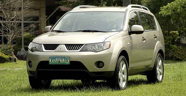 MITSUBISHI_OUTLANDER_4x2_1.jpg