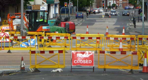 TopGear.com.ph - Road Works (Photo from commons.wikimedia.org)
