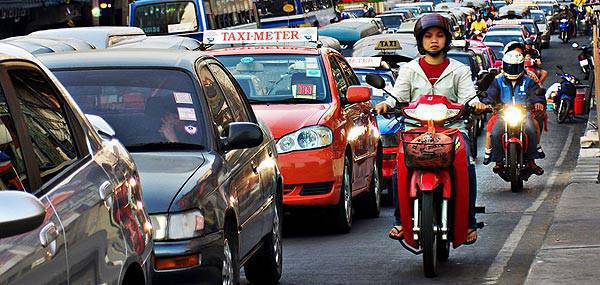 TopGear.com.ph Philippine Car News - Bill seeks establishment of motorcycle lanes
