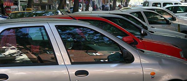 TopGear.com.ph Philippine Car News - 5 stress-free parking tips during the holidays