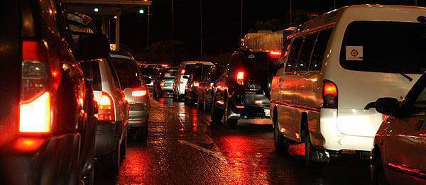 TopGear.com.ph Philippine Car News - 5 road survival tips during the busy Christmas season