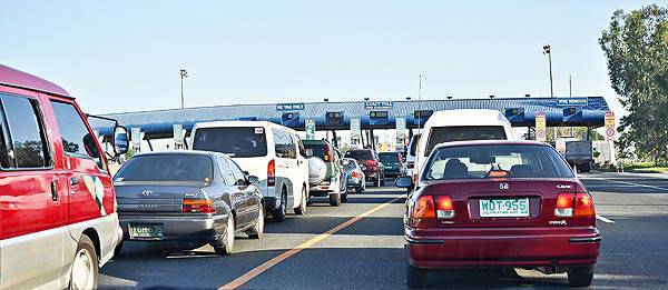 TopGear.com.ph Philippine Car News - Solon calls for motorcycle toll lanes on all major expressways