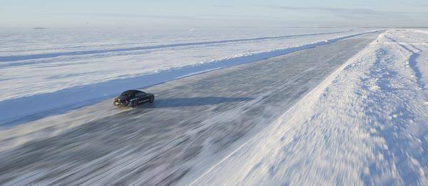TopGear.com.ph Philippine Car News - Bentley Continental Supersports droptop shatters land speed record on ice