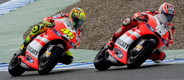 TopGear.com.ph Philippine Car News - Get to watch the Malaysian MotoGP courtesy of Shell Advance