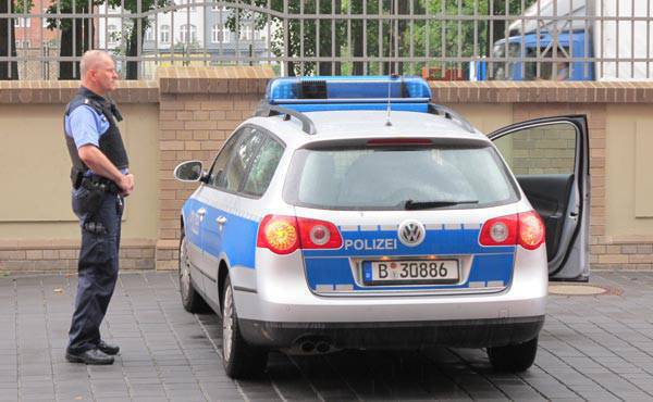 Berlin emergency cop