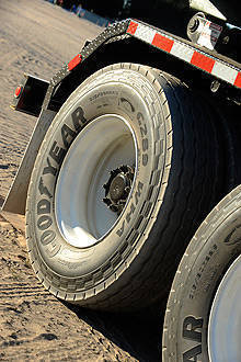 TopGear.com.ph Philippine Car News - Goodyear creates self-inflating tire