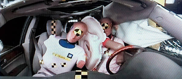 TopGear.com.ph Philippine Car News - General Motors to introduce industry-first front center airbag