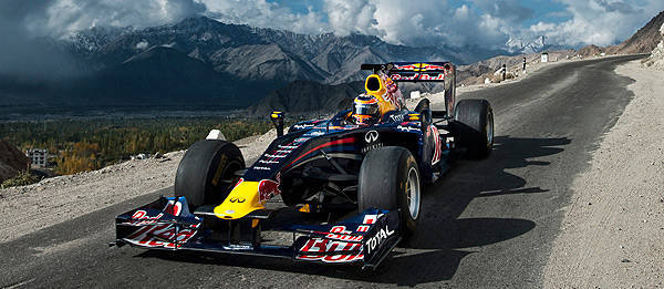 Red Bull takes its F1 car to the world’s highest drivable road TopGear.com.ph Philippine Car News - Red Bull takes its F1 car to the world’s highest drivable road