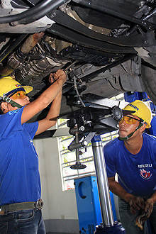 TopGear.com.ph Philippine Car News - Isuzu-TESDA auto mechanic graduates in demand locally and abroad