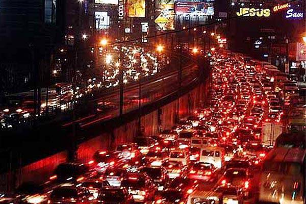 Epifanio de los Santos Avenue