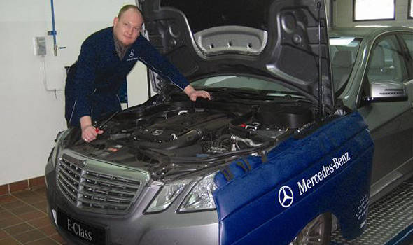 Mercedes-Benz holds service clinic with its flying doctor TopGear.com.ph Philippine Car News - Mercedes-Benz holds service clinic with its flying doctor