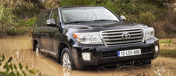 TopGear.com.ph Philippine Car News - Toyota updates Land Cruiser
