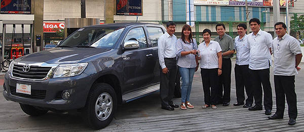TopGear.com.ph Philippine Car News - Petron turns over vehicles to first batch of its Doble Panalo promo winners