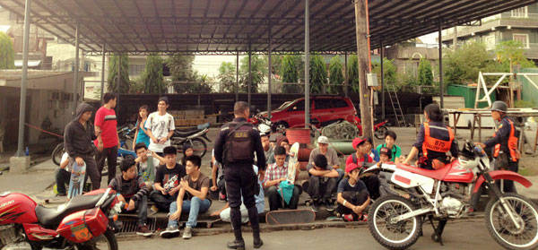 Skateboarders rounded up at BGC Skateboarders rounded up at BGC