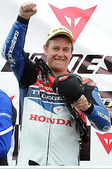 TopGear.com.ph Philippine Car News - John McGuinness claims 18th Isle of Man TT trophy