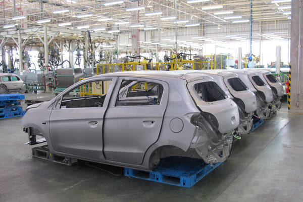 Mitsubishi Mirage factory