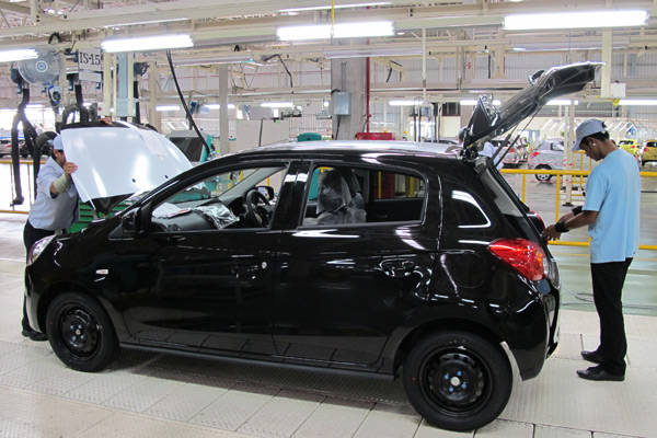 Mitsubishi Mirage factory