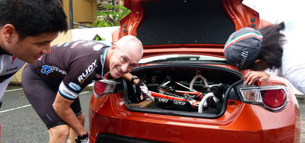 A road bicycle fit inside the Toyota 86.
