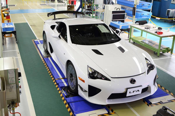 500th Lexus LFA