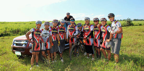 Isuzu D-Max Cycling Team scores race victories, welcomes new members