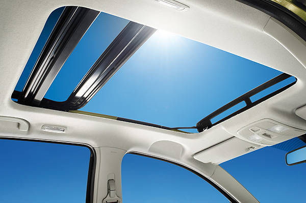 TopGear.com.ph Philippine Car News - Geneva 2013: Suzuki presents all-new SX4 Crossover