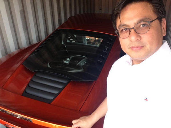 Customs apprehend illegally imported McLaren MP4-12C TopGear.com.ph Philippine Car News - Customs apprehend illegally imported McLaren MP4-12C