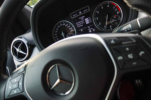 2013 Mercedes-Benz B-Class B200 Night Package